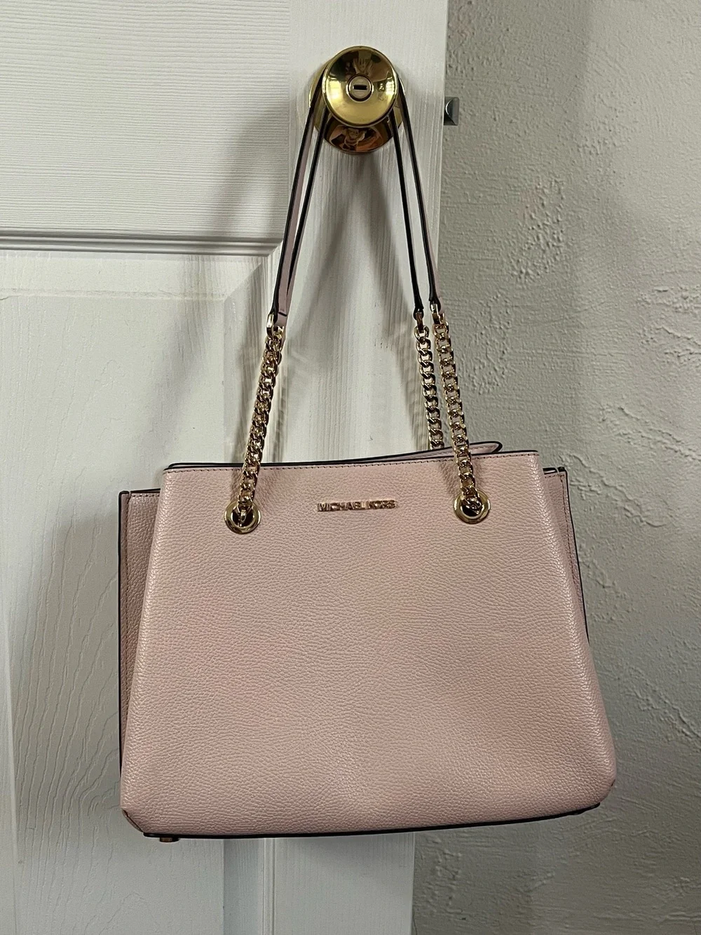 Michael Kors Blush Pink Shoulder Bag